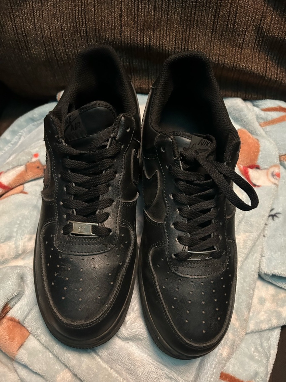Black Nike Air Forcr 1’s
